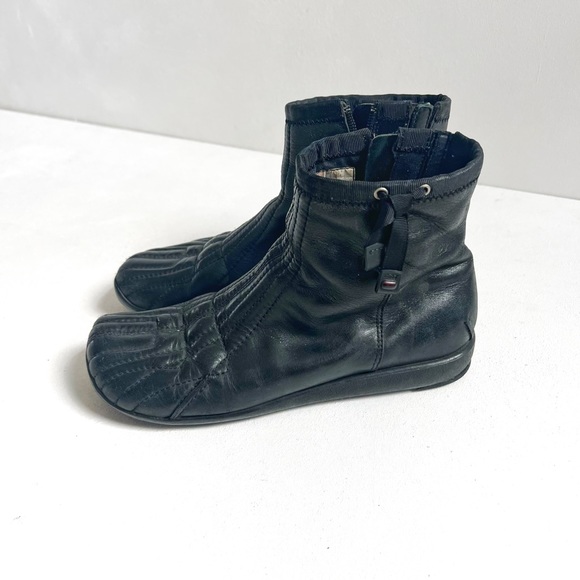 Diesel | Vintage Leather Ankle Boots - Picture 6 of 6
